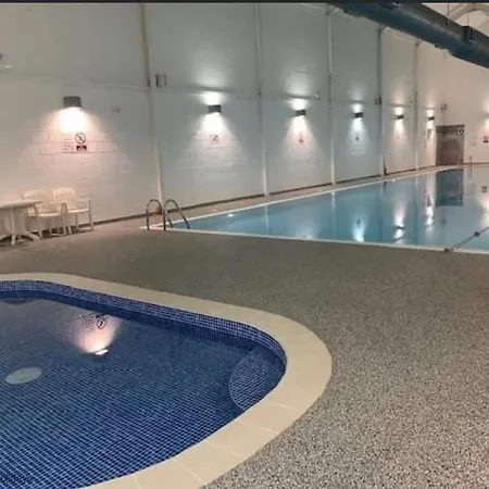بيت للعطل Tracey Island - Part Of The The Bay Village With Pool, Gym And Direct Access, Pub, Restaurant, Tennis And Meadows Walks